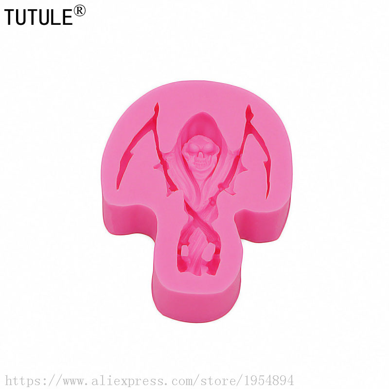 Death Scythe-SKULL SILICONE MO - огляд і ціна Zombie Snacks